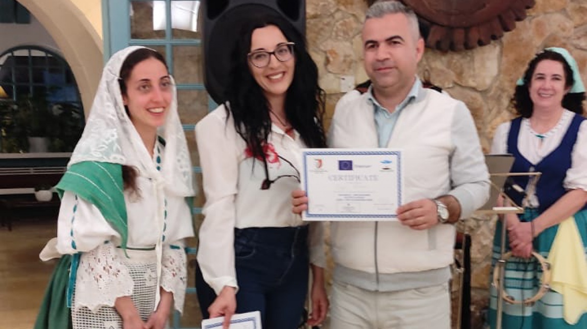 Okulumuzdan 2 öğretmen ve 5 öğrenci SU BAHÇESİ (WATER GARDEN) adlı Erasmus+ projemizi gerçekleştirmek üzere 19-24 Şubat tarihleri arasında  Malta  hareketliliğine katılmışlardır.